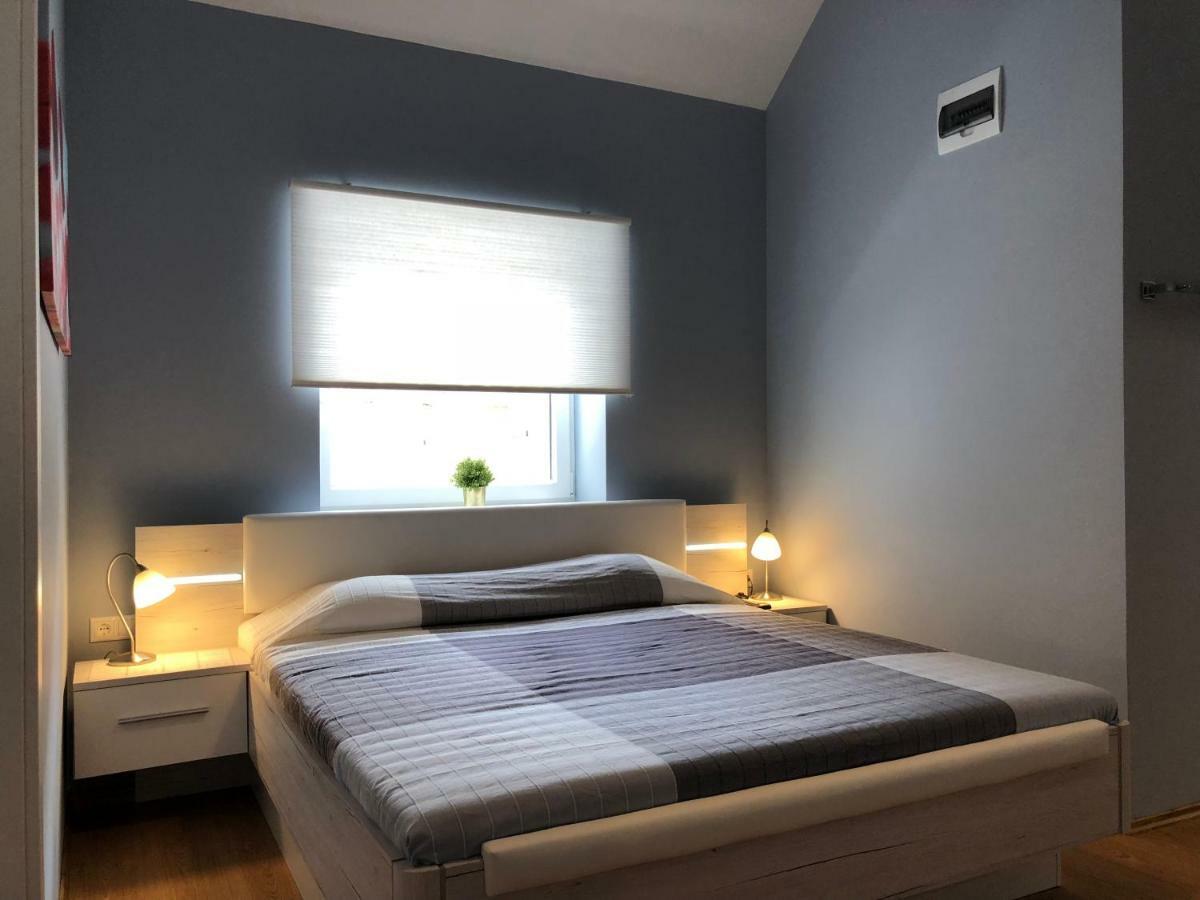 White Crow House Apartment Heviz Bagian luar foto
